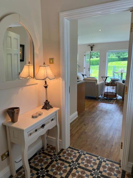 Adorable One Bedroom Apartment With Balcony Newtownards Exterior foto